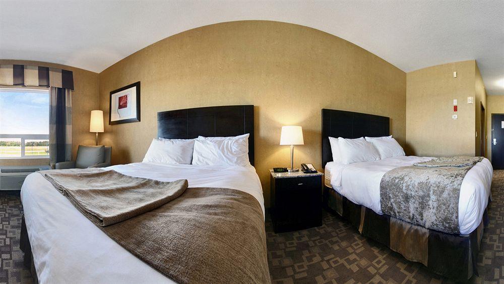 Best Western Plus South Edmonton Inn & Suites Экстерьер фото