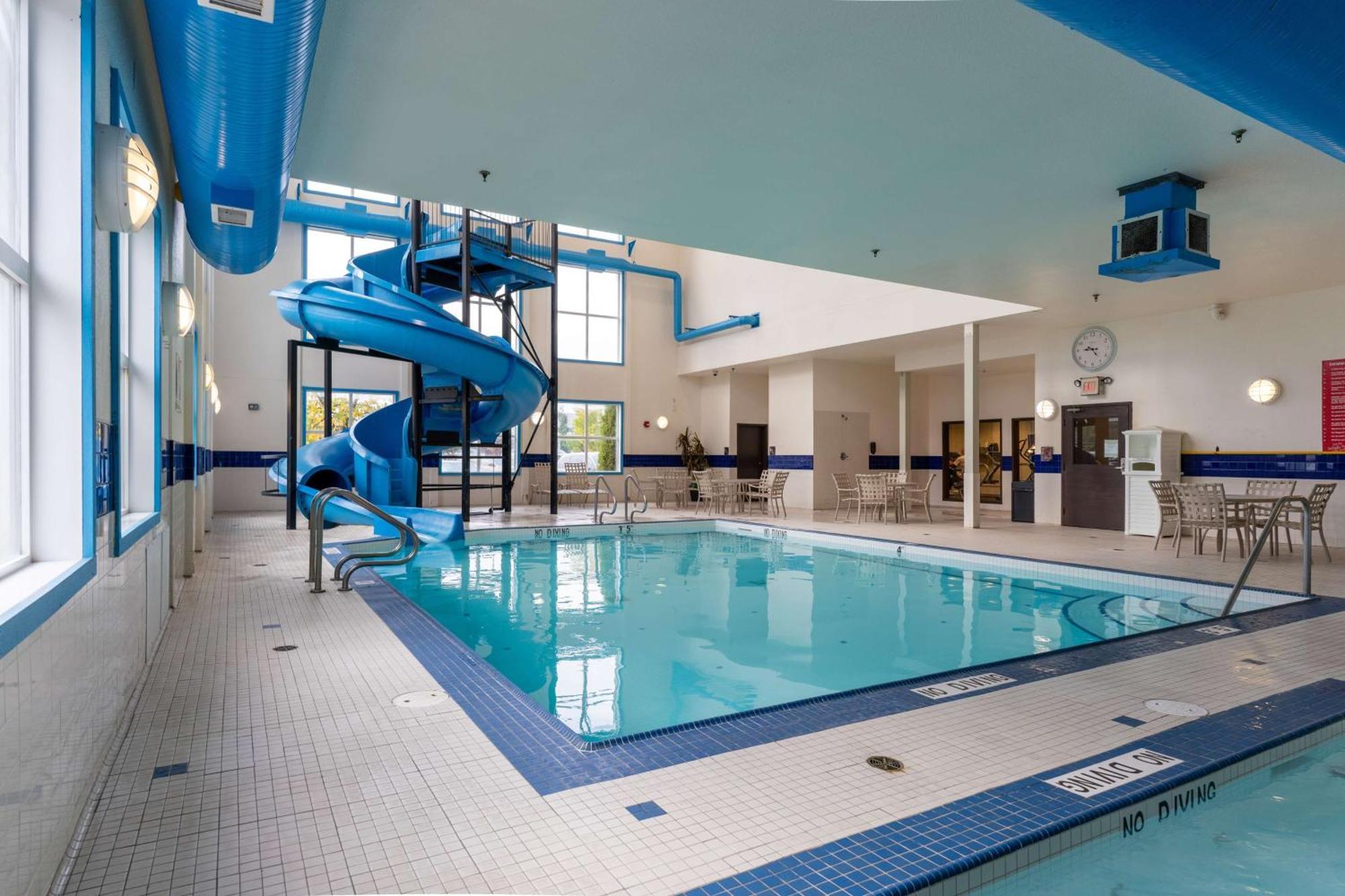 Best Western Plus South Edmonton Inn & Suites Экстерьер фото