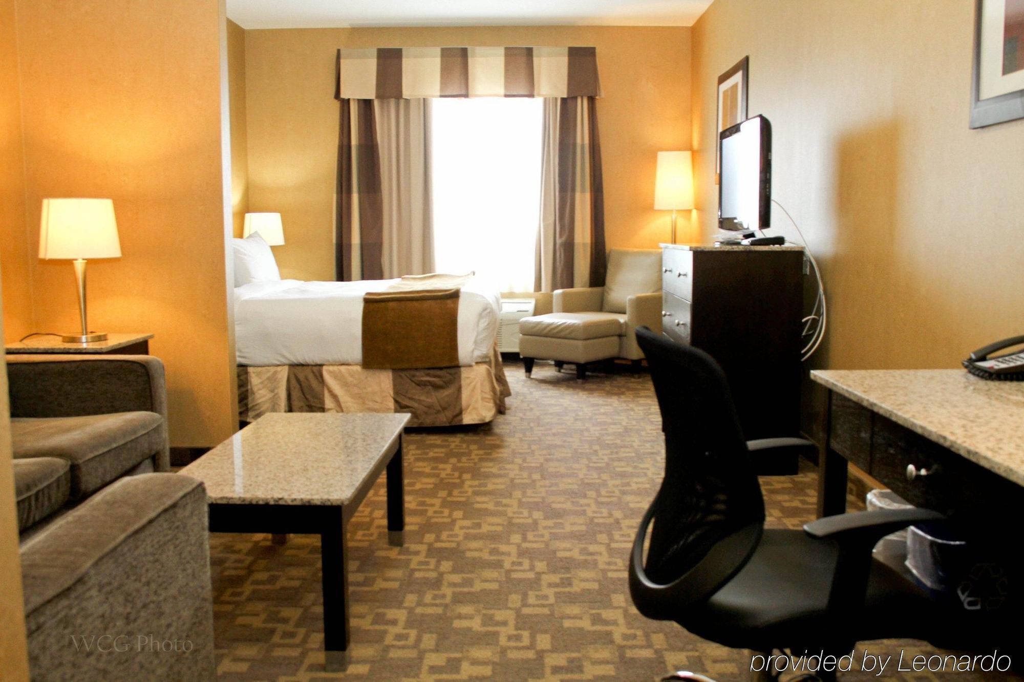 Best Western Plus South Edmonton Inn & Suites Номер фото