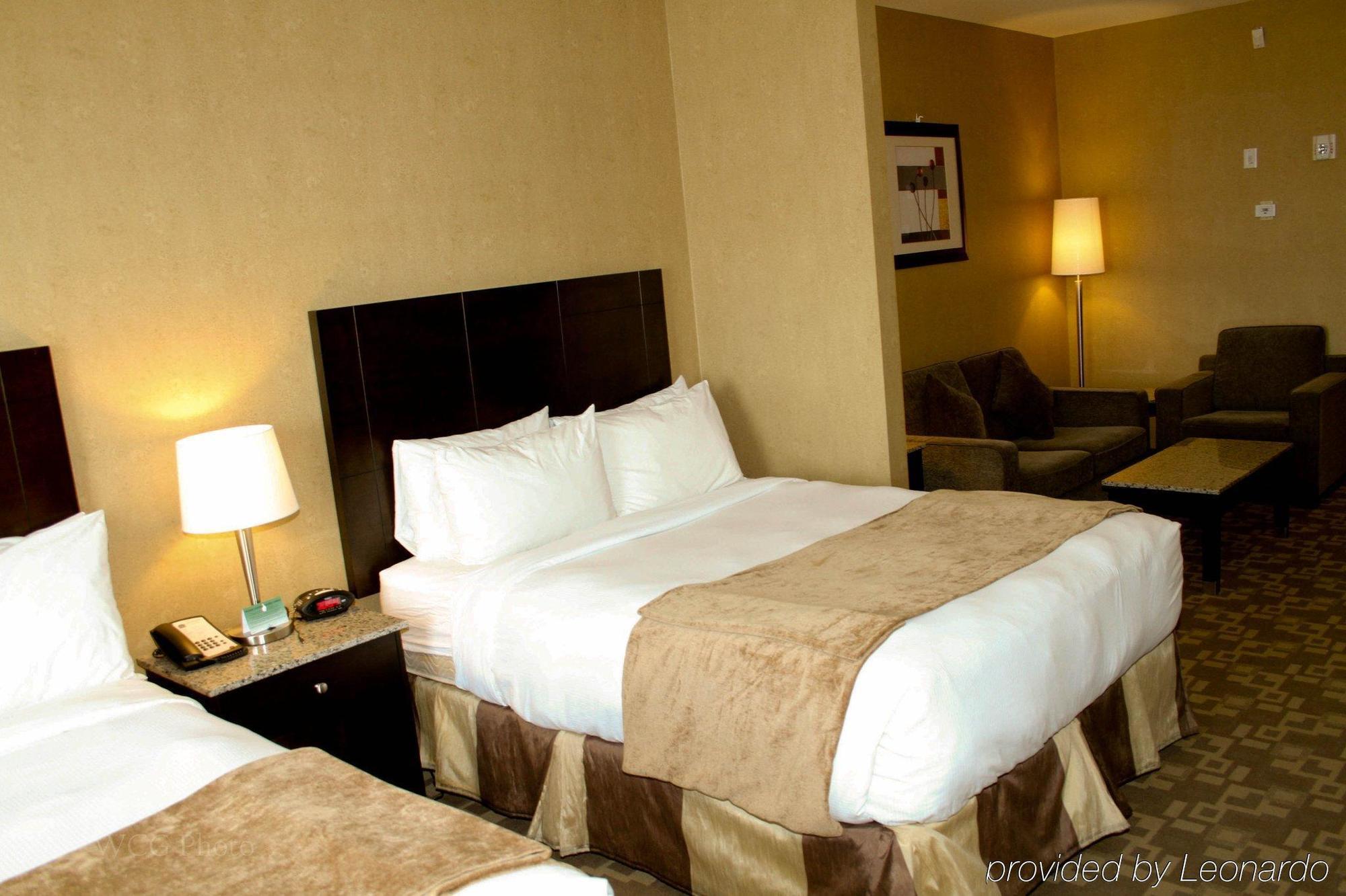 Best Western Plus South Edmonton Inn & Suites Номер фото