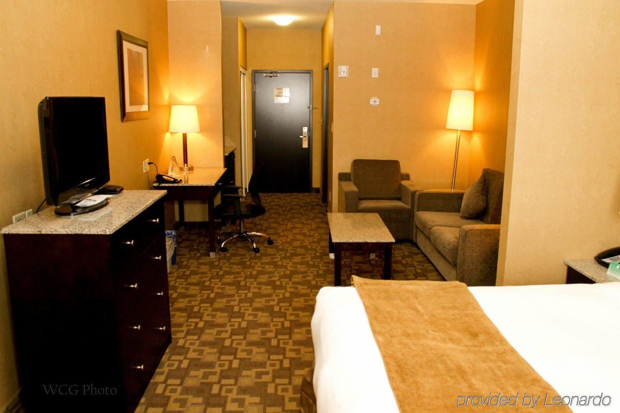 Best Western Plus South Edmonton Inn & Suites Номер фото