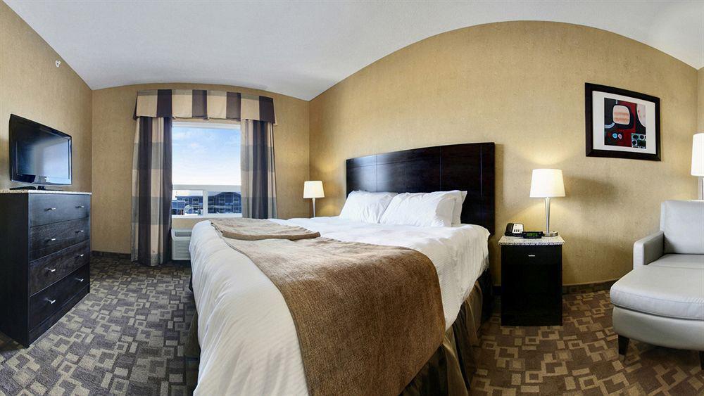 Best Western Plus South Edmonton Inn & Suites Экстерьер фото